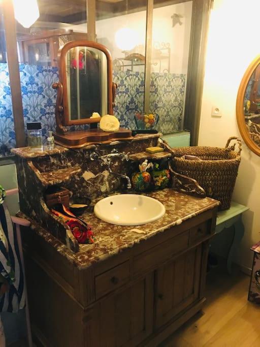 Loft D Artistes Avec Patio Au Port De Nice Eksteriør bilde